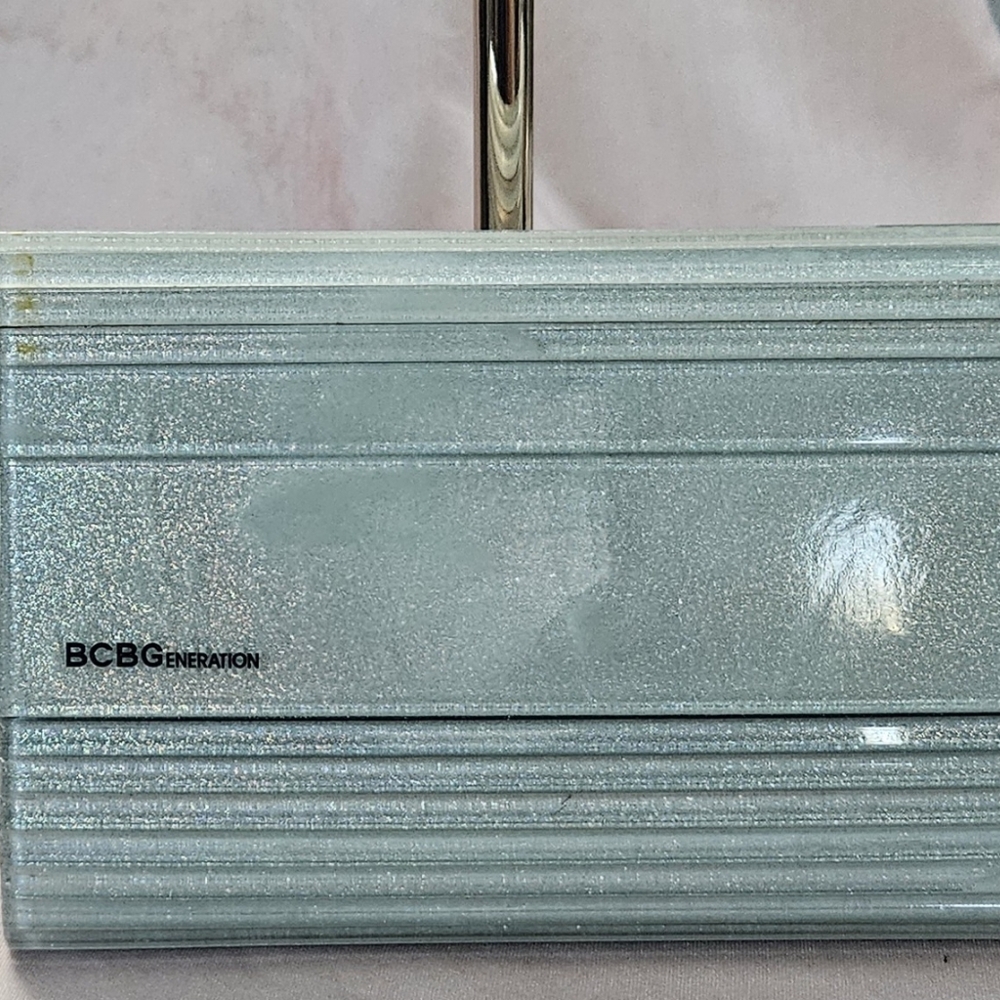 BCBGeneration Shimmering Clutch 🤍 Y2K Vintage 💎 Clear Ice Blue Acrylic